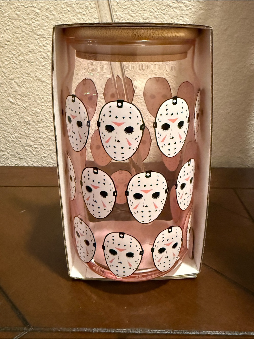 Friday the 13th 16 oz Glass Tumbler w/ Lid & Straw- Jason Voorhees Hockey Mask - Picture 4 of 5
